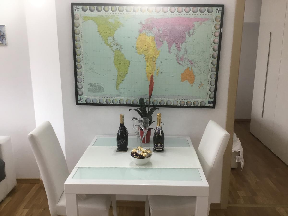 White Dream Suites Iasi Buitenkant foto