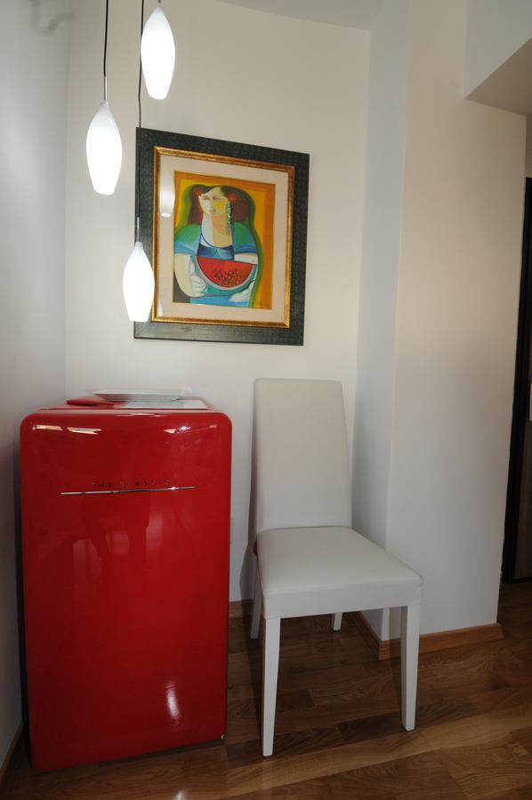 White Dream Suites Iasi Buitenkant foto