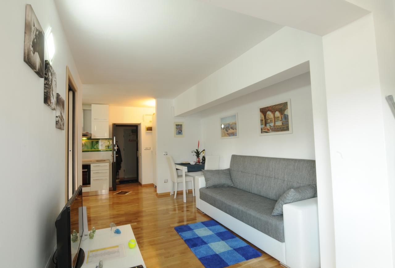 White Dream Suites Iasi Buitenkant foto