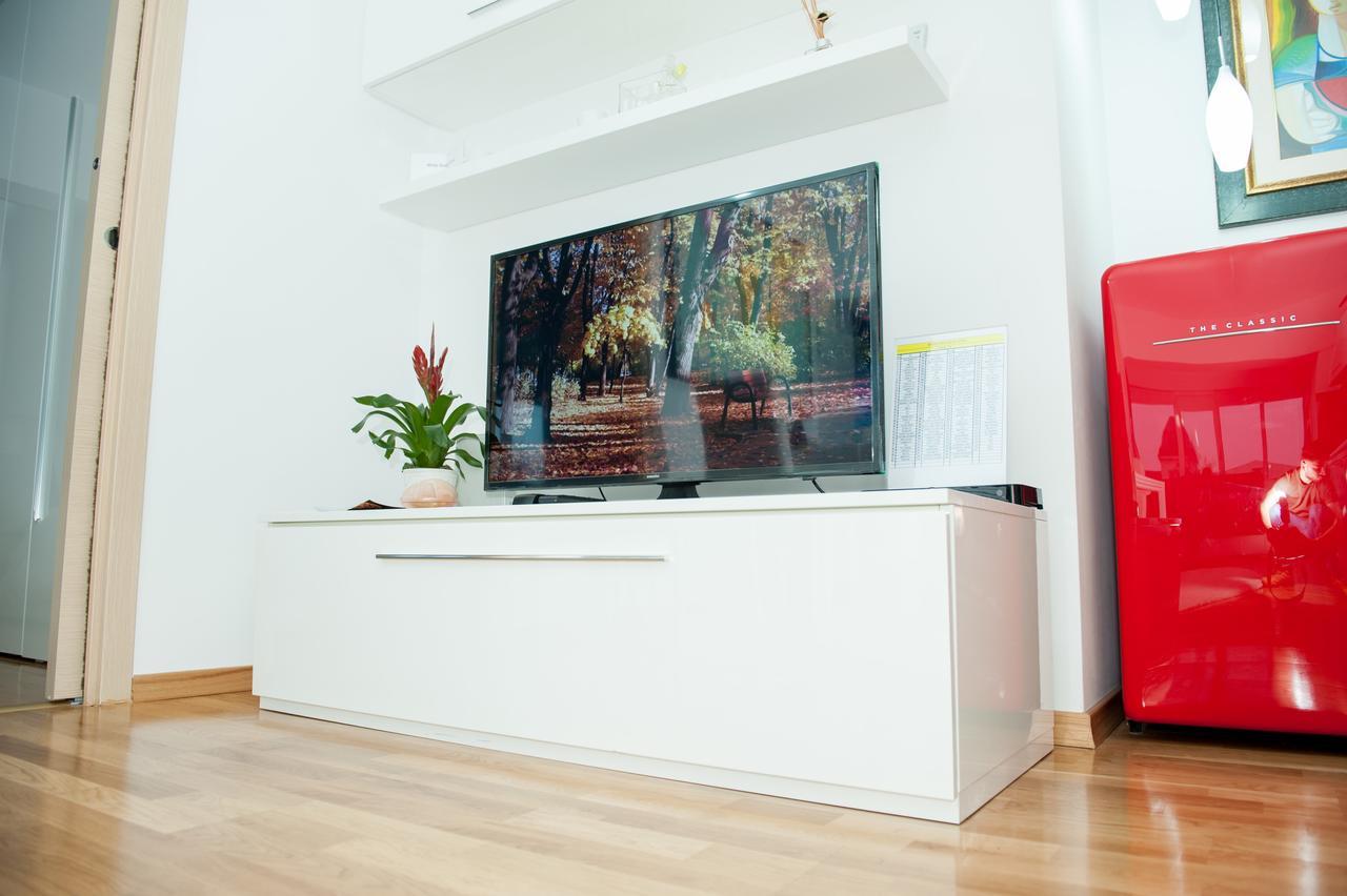 White Dream Suites Iasi Buitenkant foto