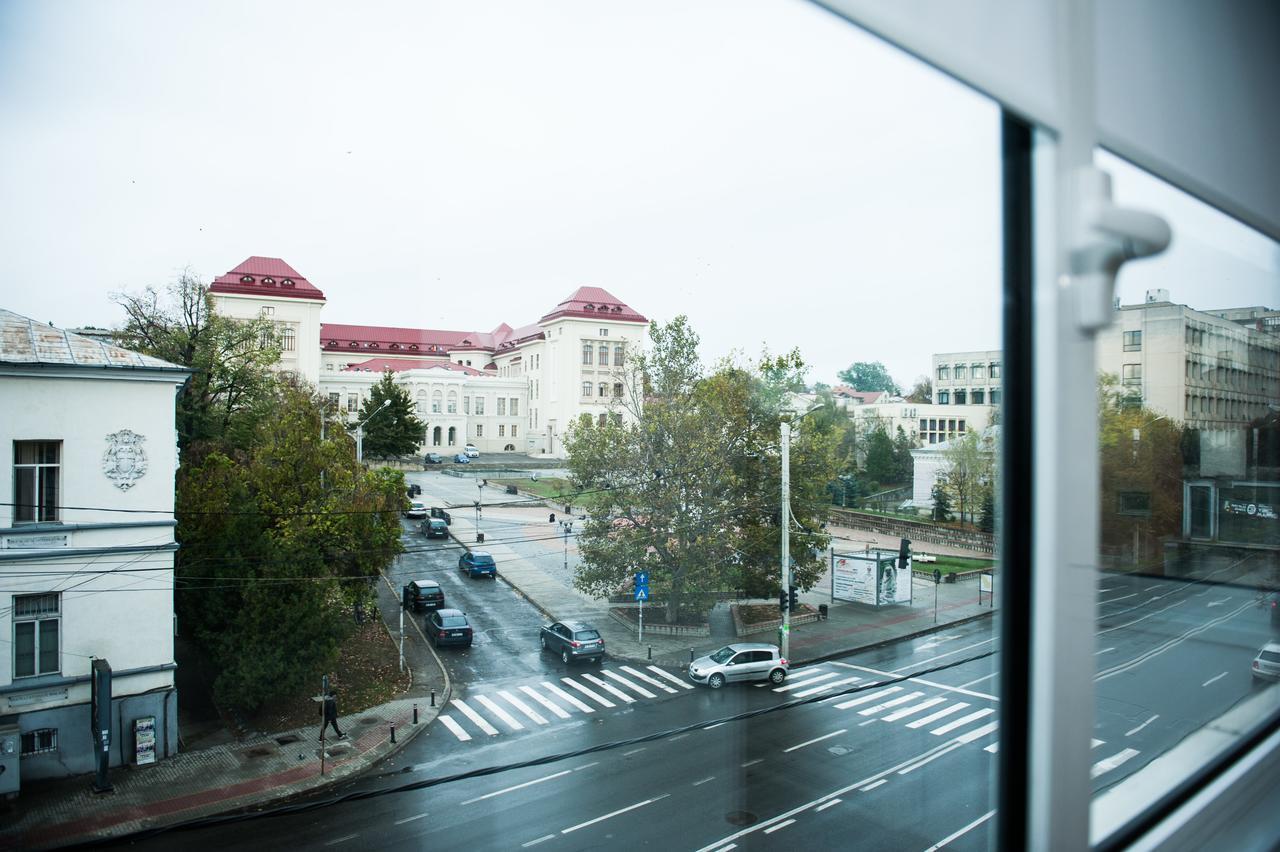 White Dream Suites Iasi Buitenkant foto